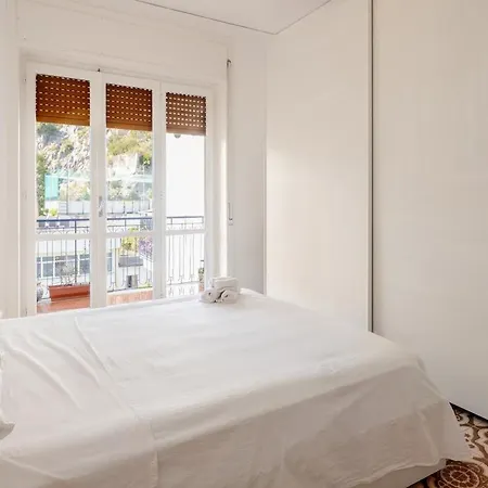 Apartament A Casa 50 Mt Dal Mare *